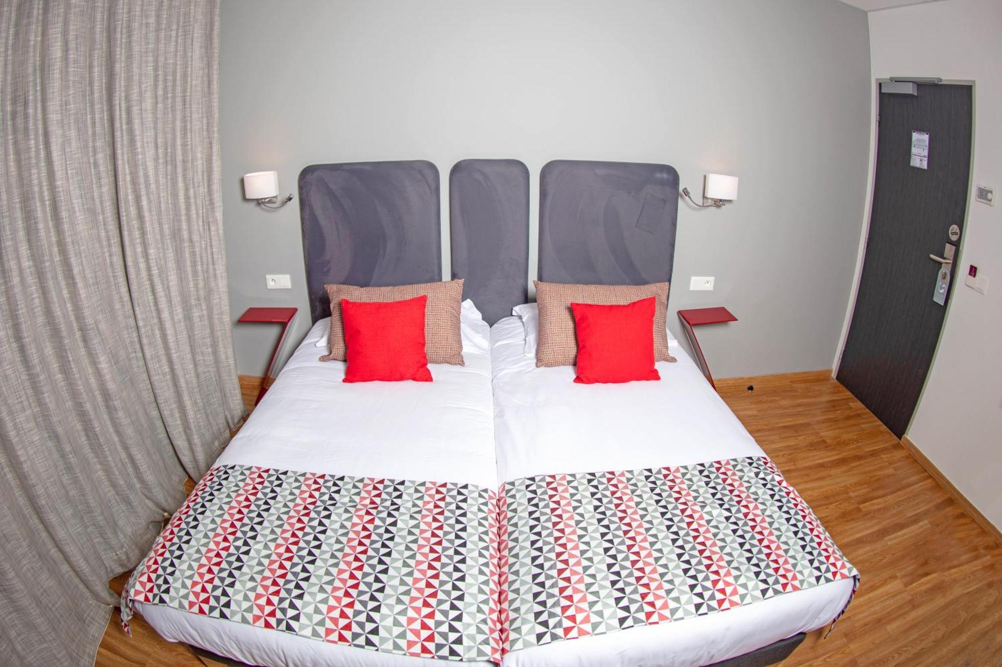 Hotel Mediterranee Calvi  Kültér fotó