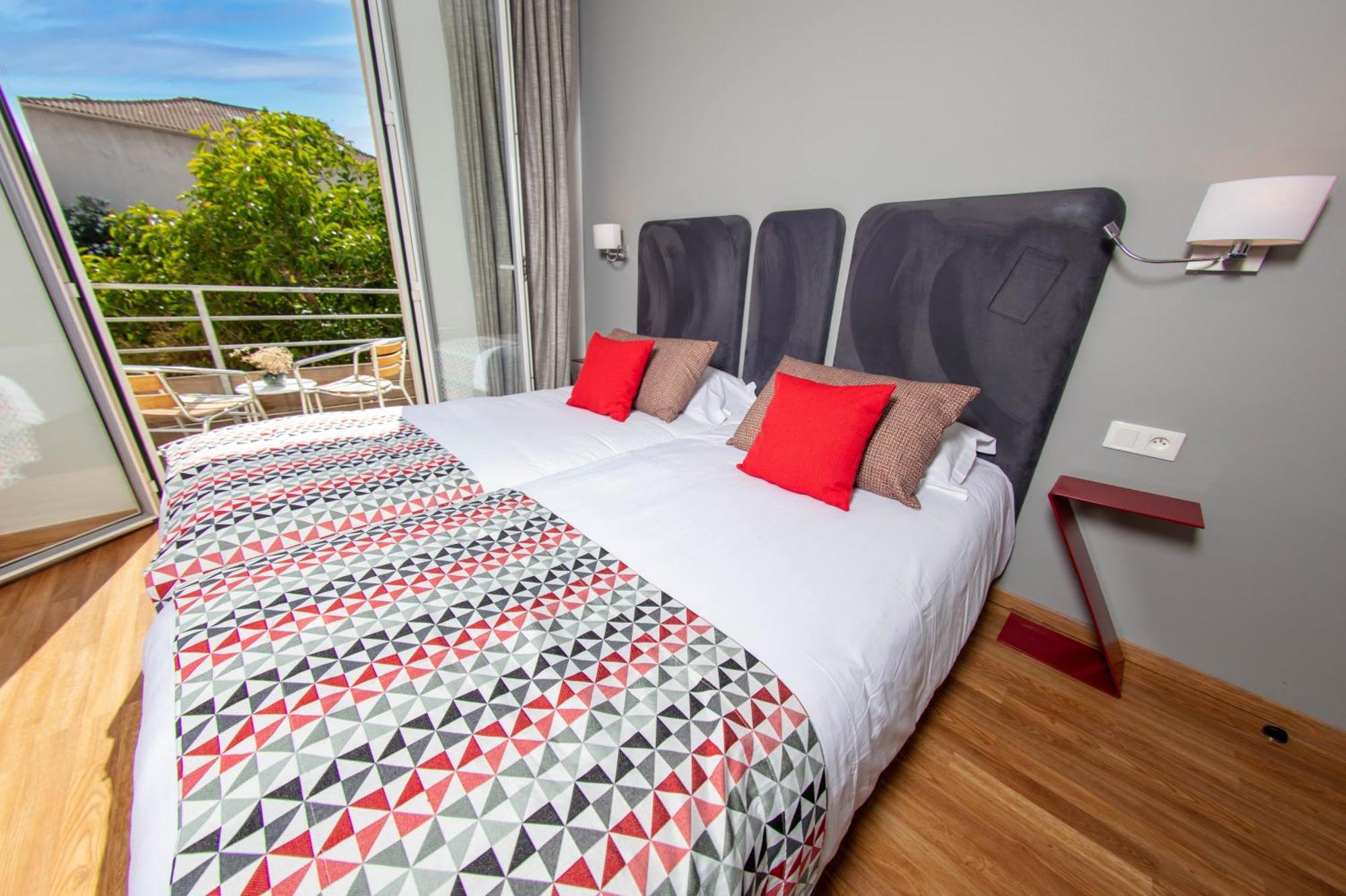 Hotel Mediterranee Calvi  Kültér fotó
