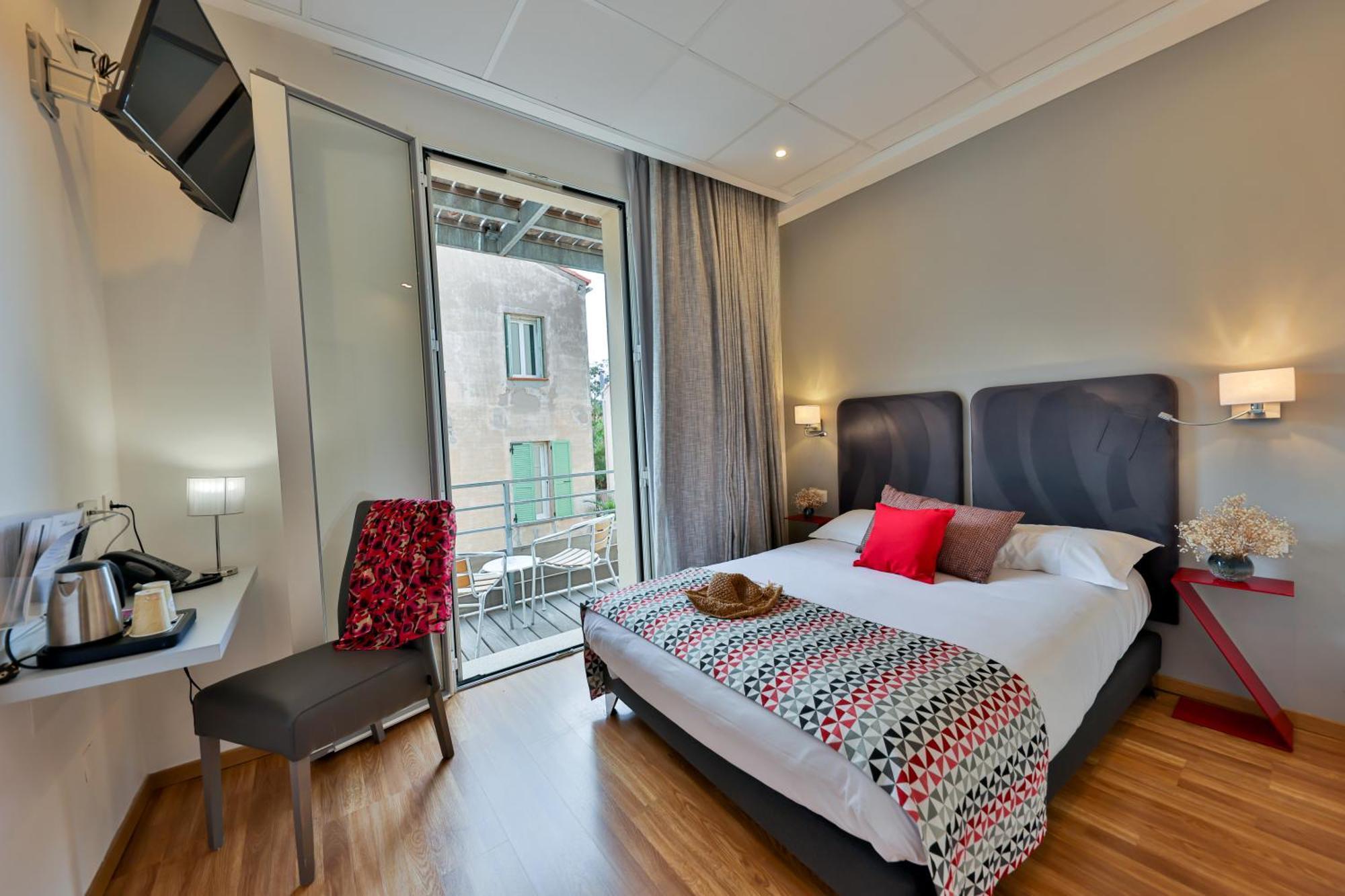 Hotel Mediterranee Calvi  Kültér fotó