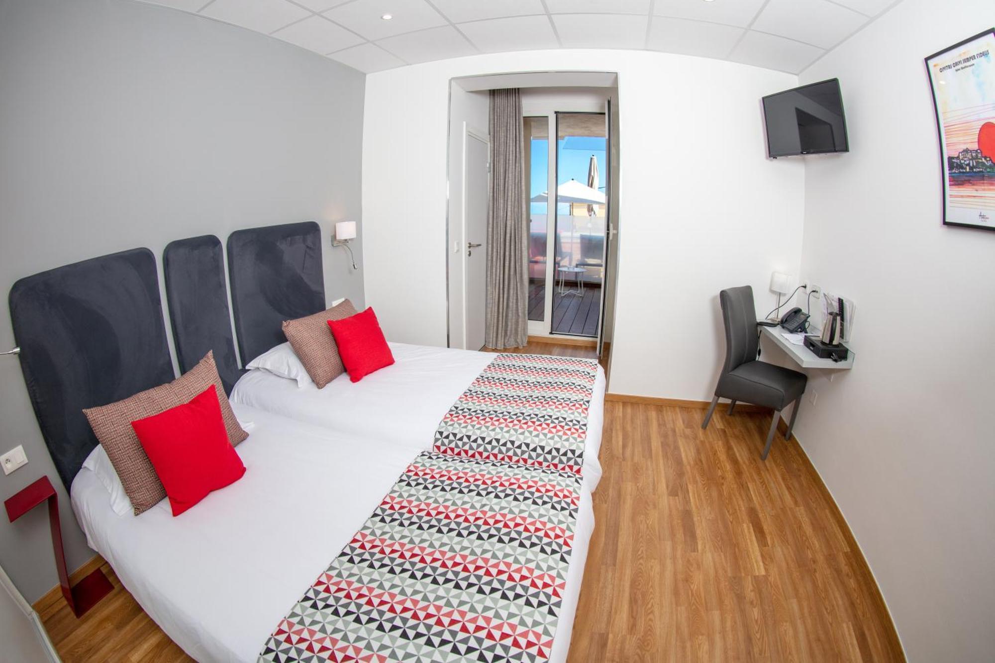 Hotel Mediterranee Calvi  Kültér fotó